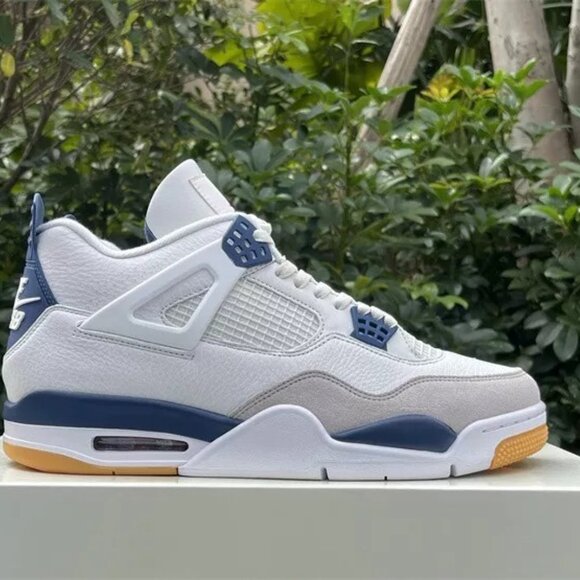 Nike Air Jordan 4 - Picture 1 of 5